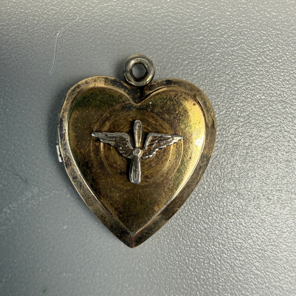 Vintage Sweetheart Locket Pendant WWII Gold Tone Army Airforce Bedford READ